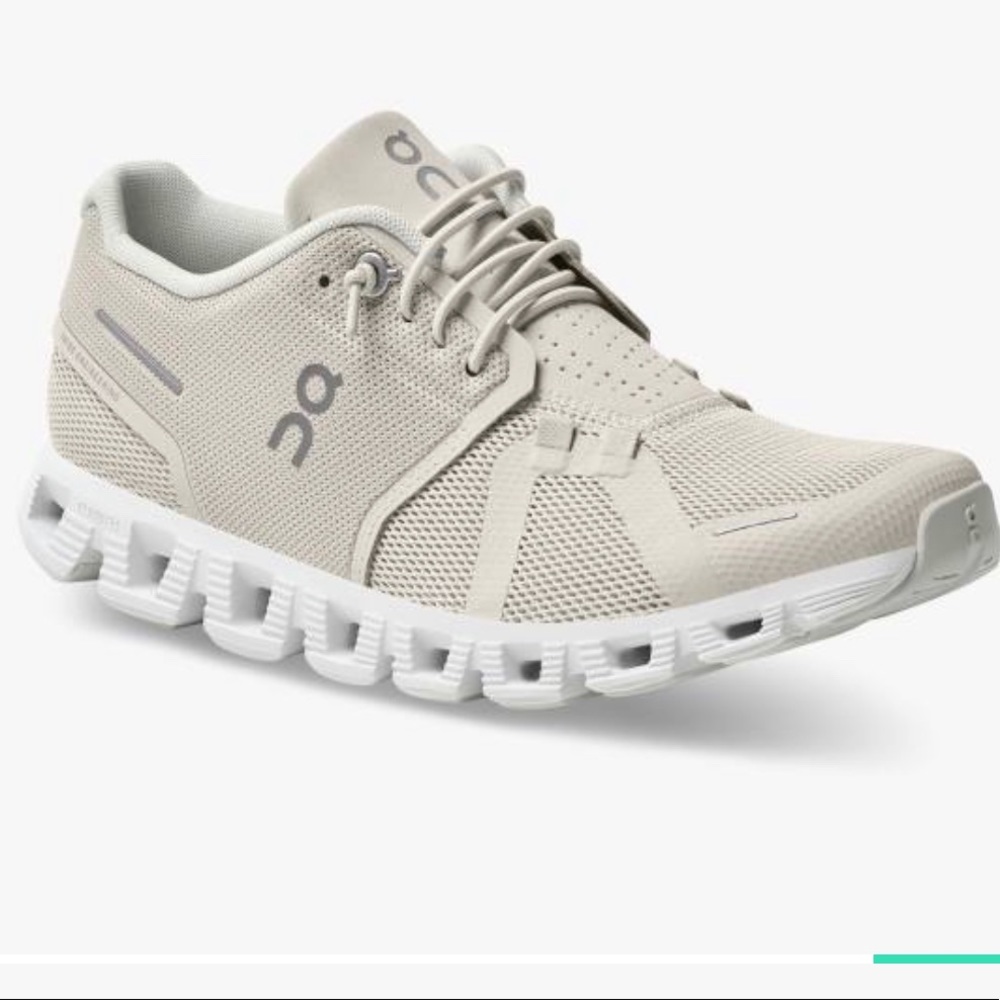 On Cloud5 Sneakers